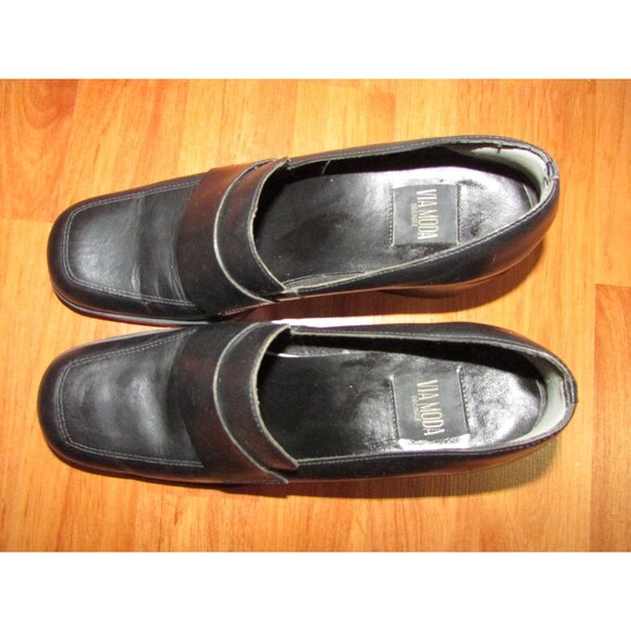 VIA MODA Leather Loafers - Block Heel - Sz 6.5 - Picture 9 of 10